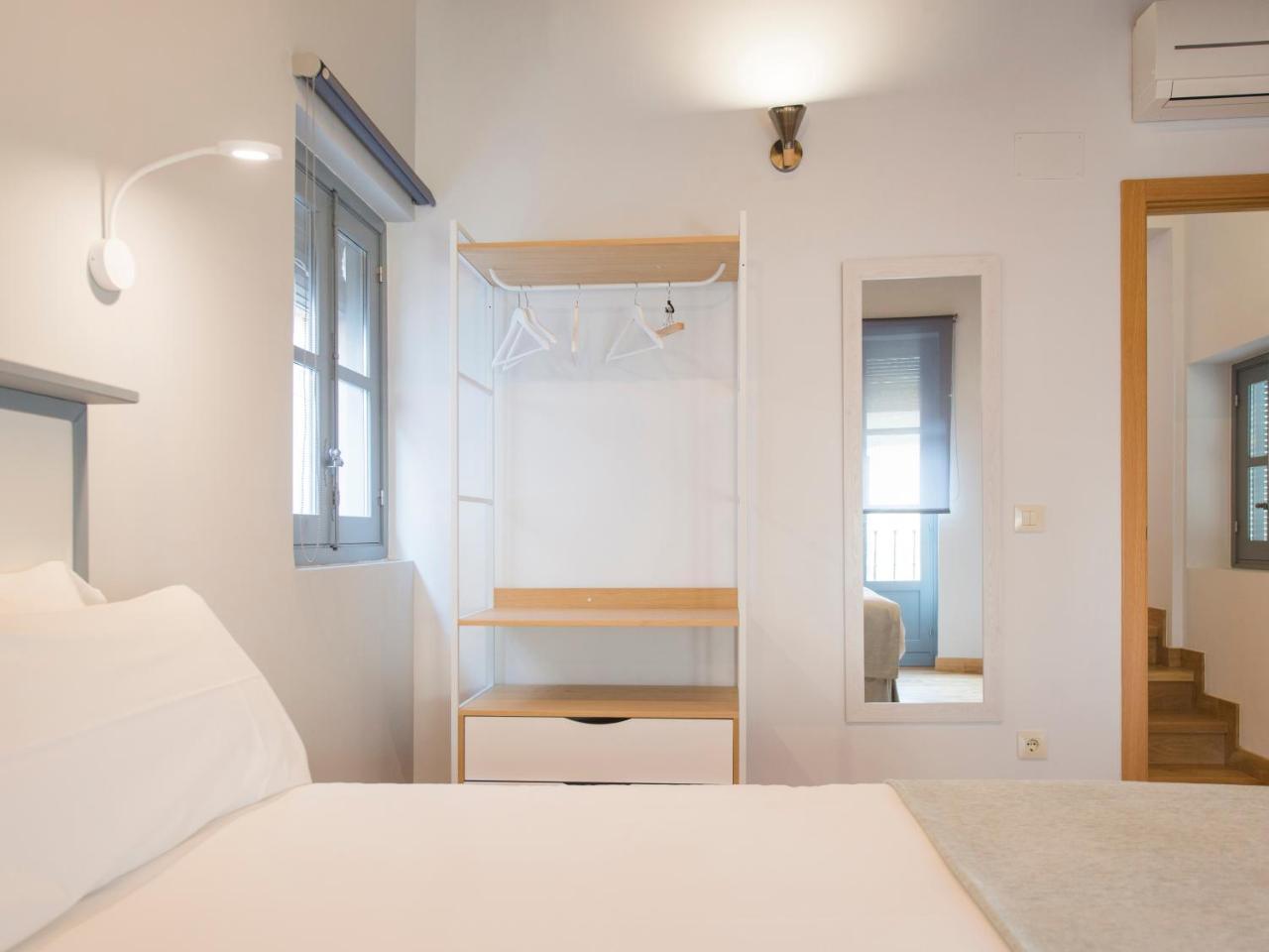 Aldaba Apartamentos Toledo Esterno foto
