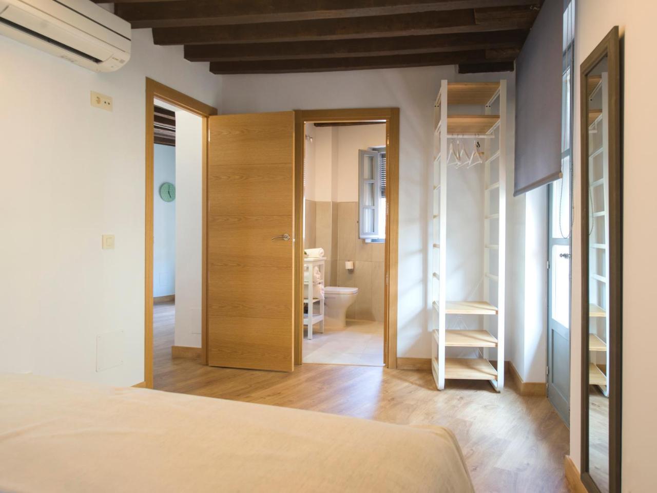 Aldaba Apartamentos Toledo Esterno foto