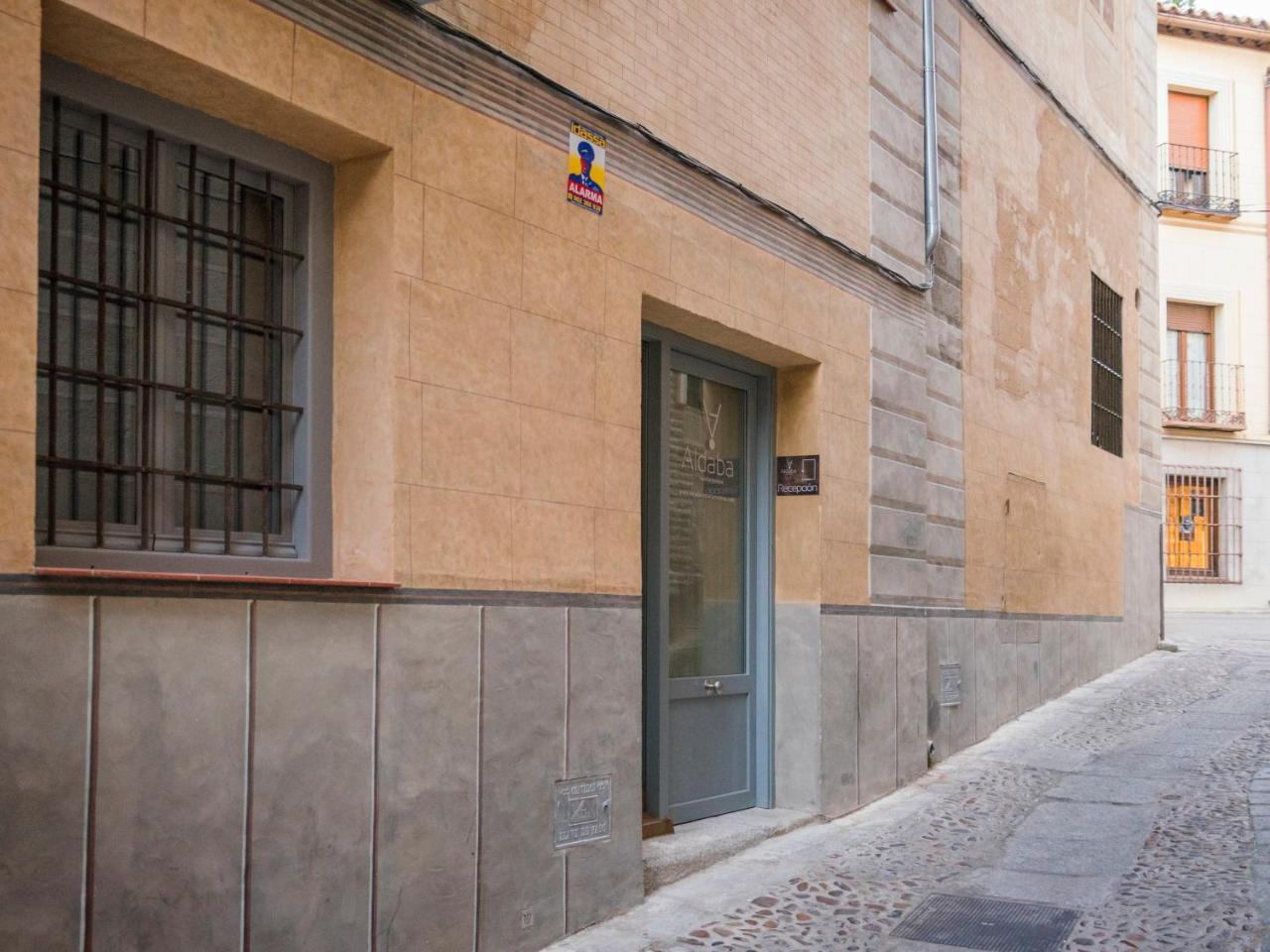 Aldaba Apartamentos Toledo Esterno foto